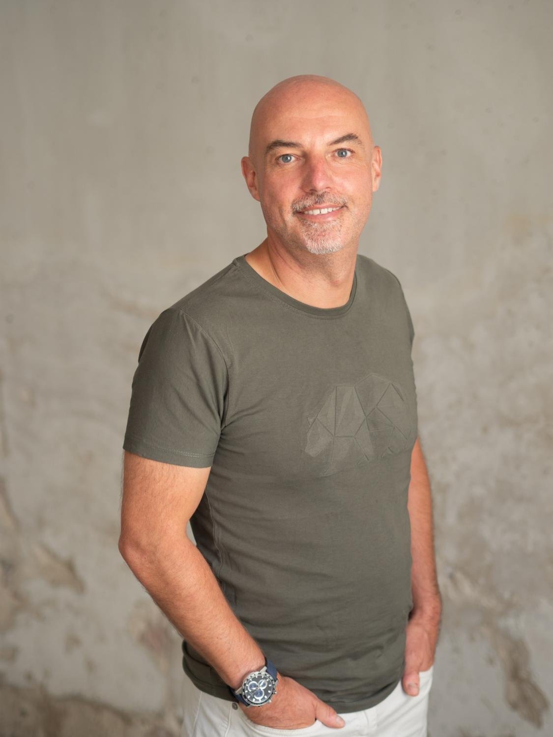 james meads procurement tech consultant